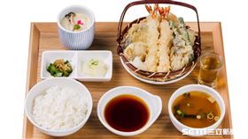 日本平價天婦羅丼飯。