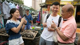 ▲民進黨新北市長候選人蘇貞昌，近來積極走訪基層，增加和市民互動的機會。（圖／蘇貞昌辦公室提供）