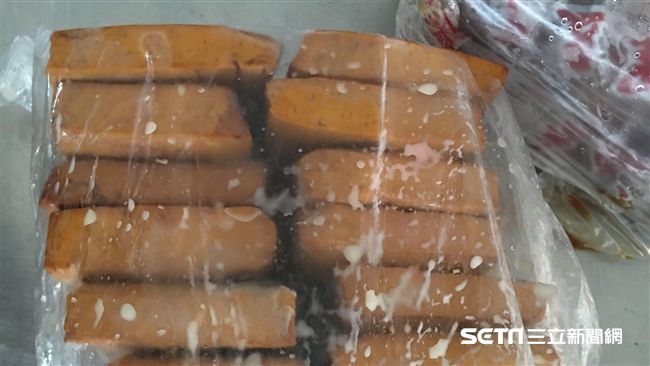 超人氣牛肉麵店　發霉豆干清洗再滷