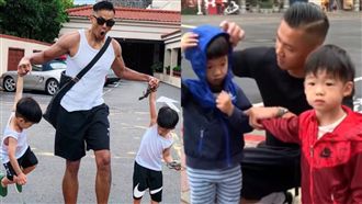 飛飛過馬路想鬆手！下一秒黑人…讚爆