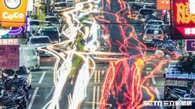 苗栗頭份中正路車軌／攝影師火花羅授權提供