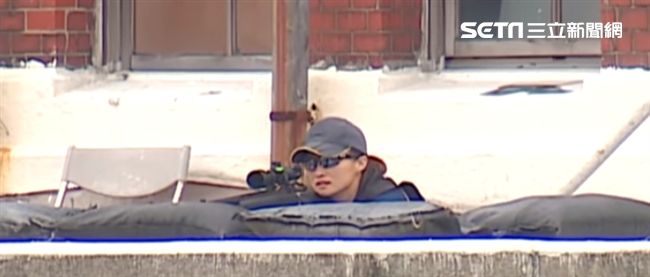 國慶維安「嬌」點　女狙擊手執勤警戒