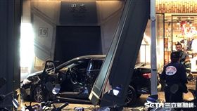 台北,松山,車禍,尬車,南京東路。楊忠翰攝