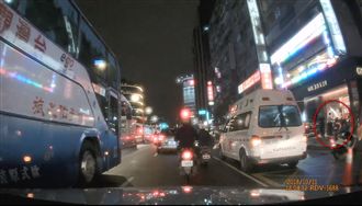 尬車釀禍！救護人員「一直壓」救不回