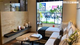 「日日東森」打出4字頭開價。（圖／記者蔡佩蓉攝影）