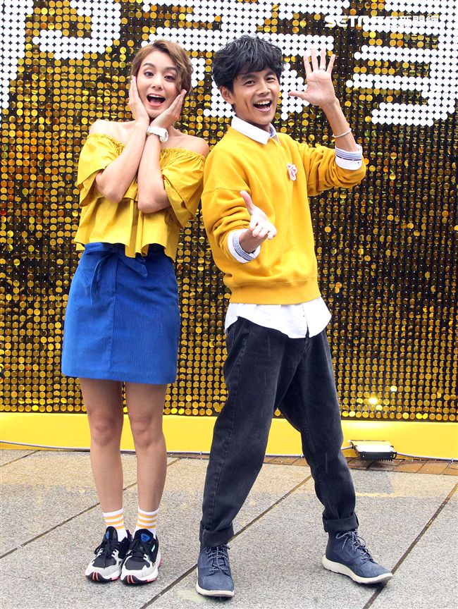 網美場景拍上癮莎莎、阿翔預告未來轉行當攝影。（記者邱榮吉/攝影）