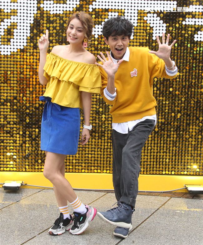 網美場景拍上癮莎莎、阿翔預告未來轉行當攝影。（記者邱榮吉/攝影）