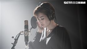 A-Lin近來詮釋了多部戲劇的主題曲，。（圖／索尼音樂提供）