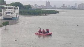 台北,北投,關渡碼頭,浮屍（圖／翻攝畫面）