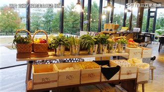 宜蘭超市火鍋 　蔬菜現選現洗任你吃