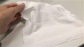 衛生紙壓花只為裝飾？專家曝三大功能：沒它不能擦屁股（記者郭奕均攝影）