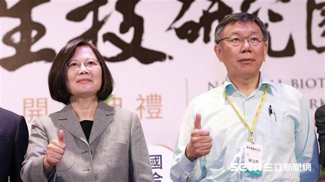 柯媽挺蔡連任！柯：她最後都會幫我