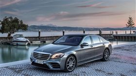 2020年Mercedes-Benz S-Class將會導入Level 3自動駕駛。（圖／翻攝網站）