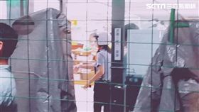 蔣姓老翁在老松國小圖書館上吊身亡（讀者提供）