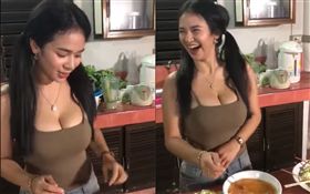 泰國,正妹,打蛋,胸器,JKF紅燈區2.0　圖／翻攝自臉書JKF紅燈區2.0