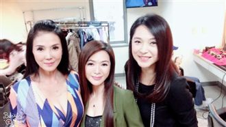 《霹靂火》合體！邢速蘭豪乳軋贏女一