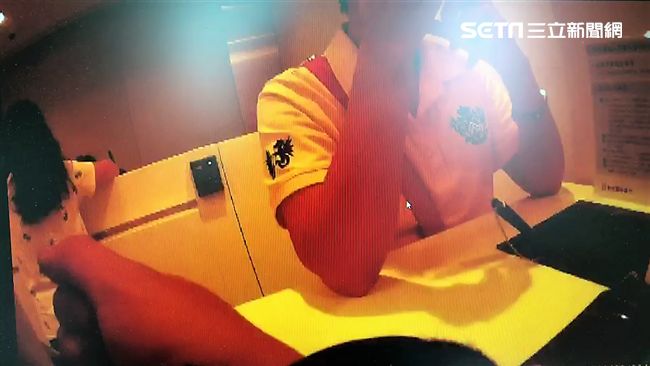 假檢察官騙50萬　警一出聲秒掛電話