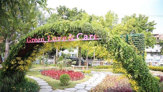 企業挺花博　「綠油精」植裁成亮點