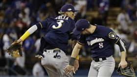 ▲Orlando Arcia與Ryan Braun（圖／美聯社／達志影像）