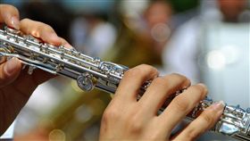 吹長笛、管樂／pixabay