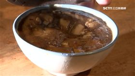 碗粿蒸透較Q彈　好吃訣竅「選有凹陷的」