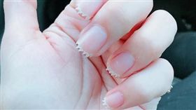 指甲,鋸齒,抓背,爆廢公社　圖／翻攝自臉書爆廢公社