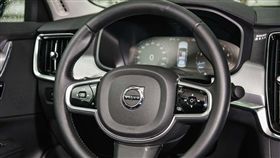 Volvo S90 T5(圖/車訊網)