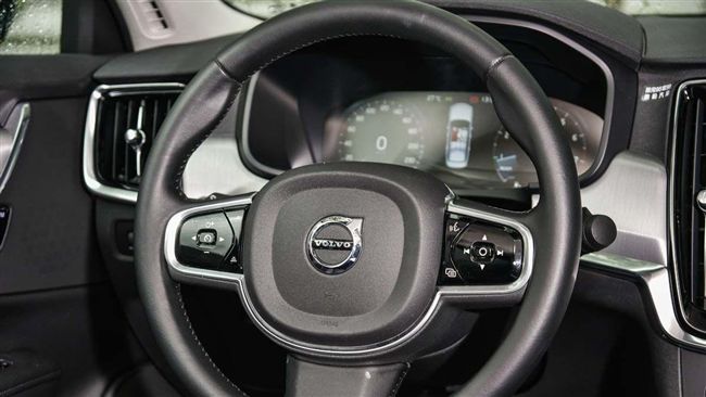 勢均力敵　凌志對決Volvo(中)