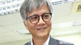 兆豐保險花蓮分公司經理吳蕚洋抽中台北市長候選人1號 翻攝臉書