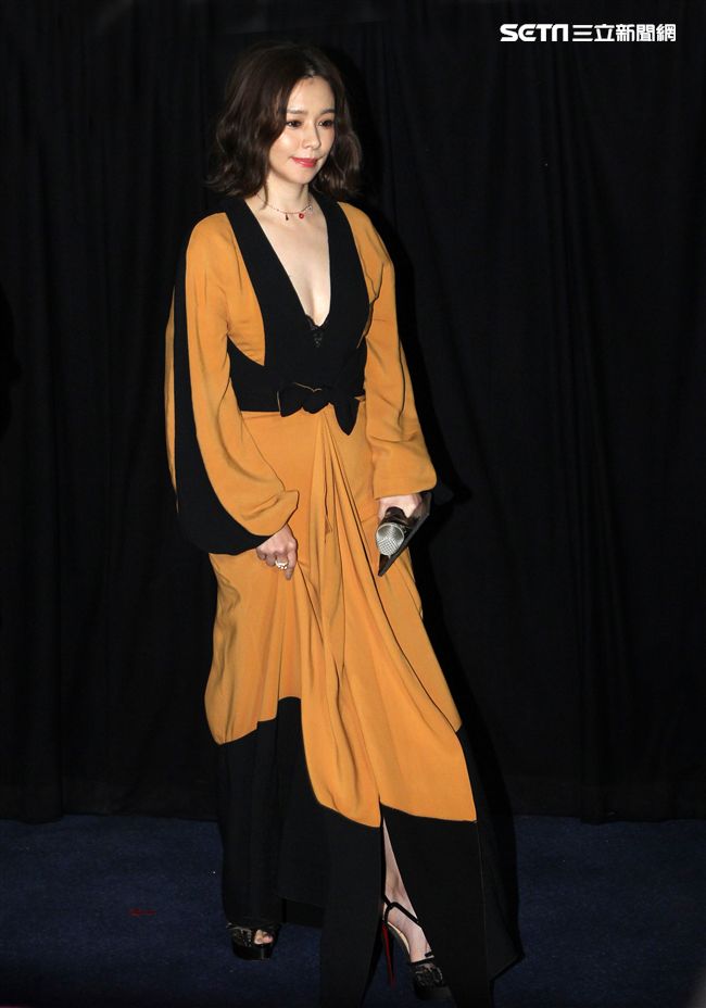 「人面魚紅衣小女孩外傳」女主角徐若瑄。（記者邱榮吉/攝影）