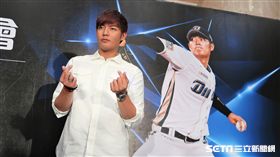 王維中返台記者會。（圖／記者王怡翔攝影）