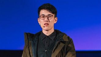 獨／塑膠垃圾反撲　他撿垃圾撿到創業