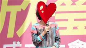 柯文哲妹妹幫忙站台（圖／徐欣瑩臉書）