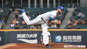 富邦悍將投手羅力。（圖／記者王怡翔攝影）