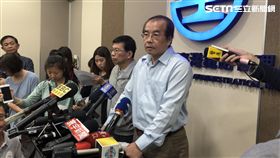 台鐵局長鹿潔身說明案情（楊忠翰攝）