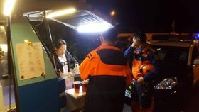 攤販,胖卡,宜蘭,民眾.普悠瑪,熱食,住宿,救援 圖／民眾提供　