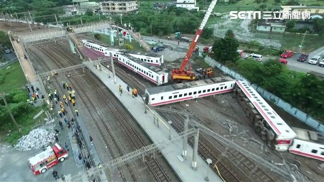 普悠瑪翻車⋯台鐵駕駛開同條路有陰影