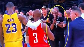 朗多保羅打拳擊　拳王梅威瑟場邊樂歪
NBA,Rajon Rondo,Chris Paul,拳擊,Floyd Mayweather
翻攝自推特