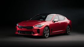 Kia Stinger(圖/翻攝網路)