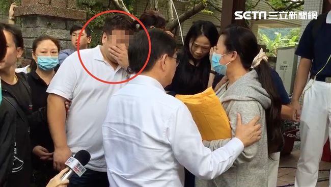 慟！失雙親、2子女⋯董兒悲問怎麼辦