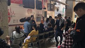 普悠瑪出軌造成血荒，許多民眾一早到捐血站捐出熱血。（圖／網友提供）