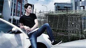 李睿紳、唐永權／ＦＢ、ＩＧ