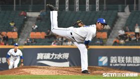 富邦悍將投手羅嘉仁。（圖／記者王怡翔攝影）