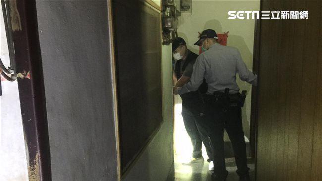 北市情侶燒炭雙亡　沒封膠帶愛犬獨活