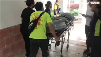 董家八口終於回家了！兒女痛哭失聲