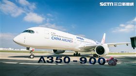 華航,空中巴士,何煖軒,聯名彩繪機,／華航提供