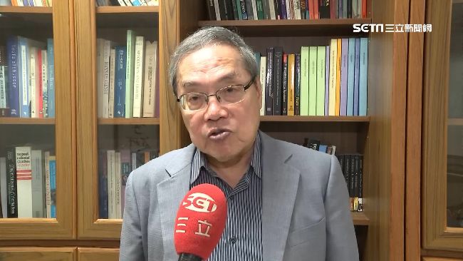 蘇震清爆涉貪醜聞…教授示警7字標語