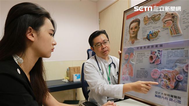 女大生瘋直播　竟因這事喘到講不出話