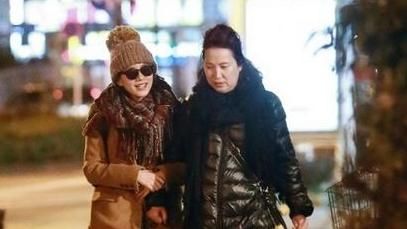 女星遭人洗腦還想求合　前東家不諒解