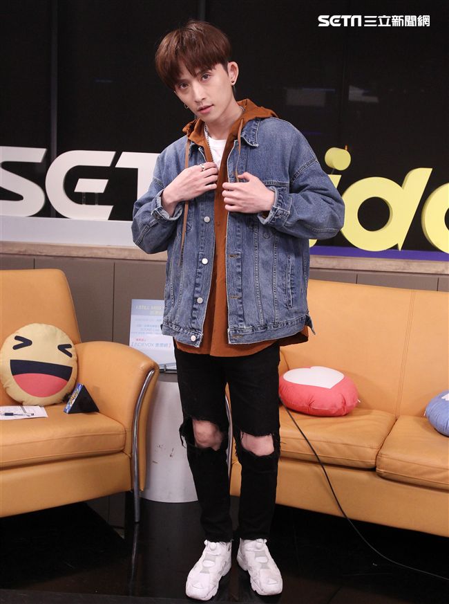 邱鋒澤安安大明星。（記者邱榮吉/攝影）